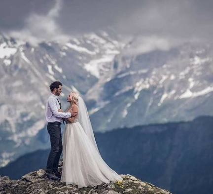Ihre Hochzeit in der Jungfrauregion mit Traurednder Zen Meister Vater Reding