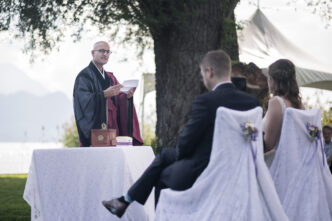 Hochzeitsredner Abt Reding (Zen Mönch) für ihre freie Trauung
