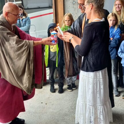 Geistliche und Spirituelle Hochzeit - Hochzeitsredner Abt Reding (Zen Mönch) für ihre geistliche und spirituelle Hochzeit