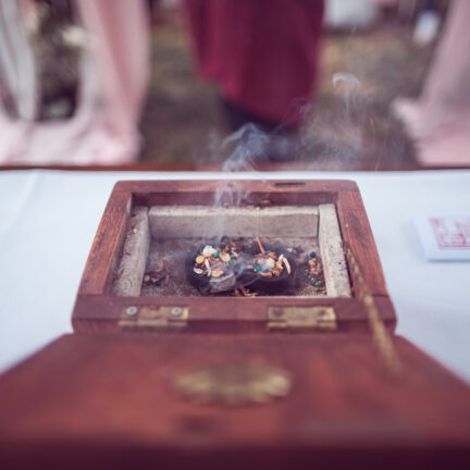 Japanisch Buddhistische Hochzeit mit Trauredner Zen Meister Vater Reding