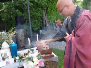 Pönixritual und Weihrauchritual bei der Hochzeitszeremonie