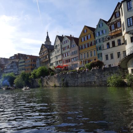 Hochzeitszeremonie in Tübingen mit Hochzeitsredner Abt Reding aus der Schweiz