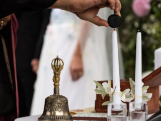 Trauredner für die Hochzeitszeremonie - Hochzeitsredner Zen Vater Meister Reding